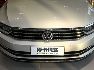 2018款330TSI DSG 豪华型 中网