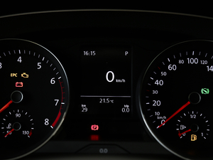 2018330TSI DSG A п؅^