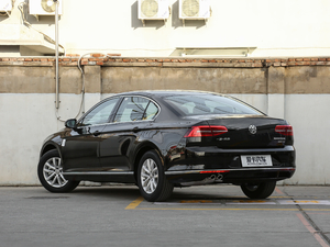 2018款280TSI DSG 舒适型 左后45度