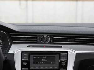 2018280TSI DSG m {(dio)L(fng)