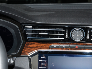 2018330TSI DSG F п؅^