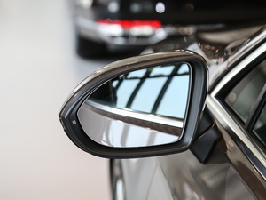 2018Ŀ 330TSI DSG A (x)(ji)^