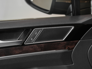 2018Ŀ 330TSI DSG A g