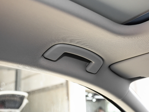 2018Ŀ 330TSI DSG A g