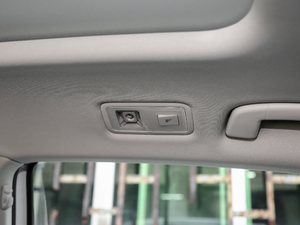 2018Ŀ 330TSI DSG A g