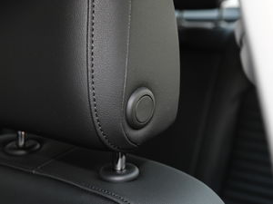 2018Ŀ 330TSI DSG A g