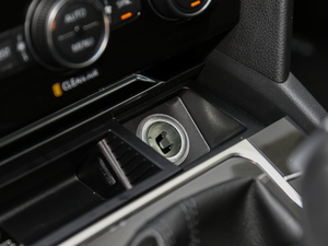 2018Ŀ 330TSI DSG A g