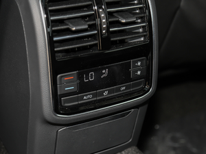 2018Ŀ 330TSI DSG A g