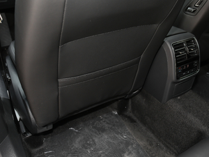 2018Ŀ 330TSI DSG A g