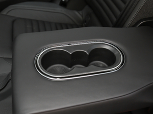 2018Ŀ 330TSI DSG A g