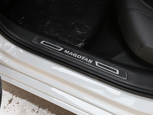 2018Ŀ 330TSI DSG A g