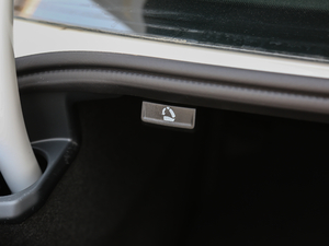 2018Ŀ 330TSI DSG A g