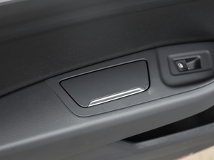 2018Ŀ 330TSI DSG A g