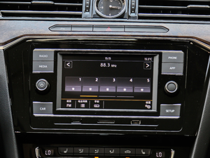 2018Ŀ 330TSI DSG A {