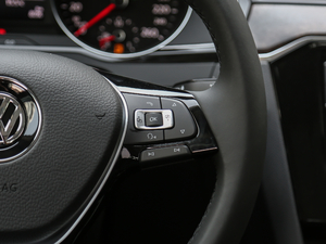 2018Ŀ 330TSI DSG A п؅^