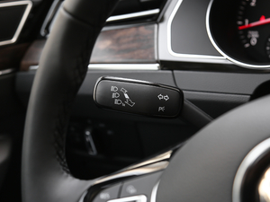 2018Ŀ 330TSI DSG A п؅^