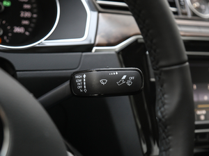 2018Ŀ 330TSI DSG A п؅^