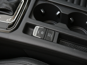 2018Ŀ 330TSI DSG A v܇Ƅ