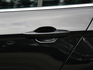 2018380TSI DSG Ş {T