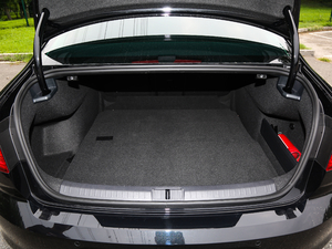 2018款380TSI DSG 旗舰型 行李厢空间