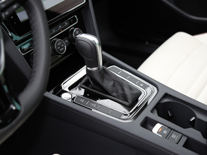 2018款380TSI DSG 旗舰型 换挡杆
