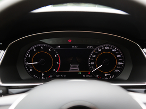 2018380TSI DSG Ş п؅^