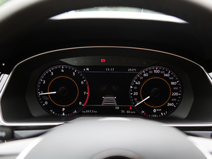 2018380TSI DSG Ş п؅^