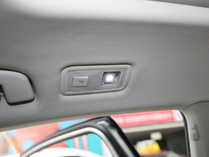 2018Ŀ 330TSI DSG A g