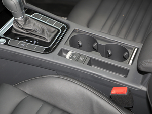 2018Ŀ 330TSI DSG A v܇Ƅ