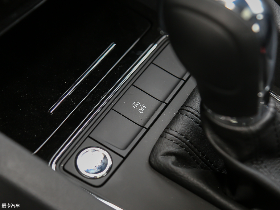 2018�����v 280TSI DSG�ڄ�(d��ng)��