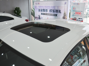 2018款180TSI DSG臻享型 车顶