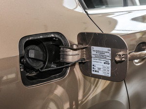 2018款1.6L 自动舒适型 油箱盖