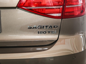 2018款1.6L 自动舒适型 细节外观