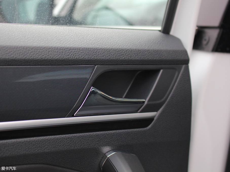 2018εI(lng) 230TSI DSGA