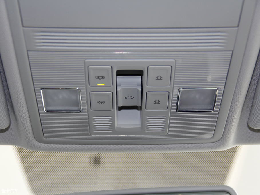 2018εI(lng) 230TSI քm