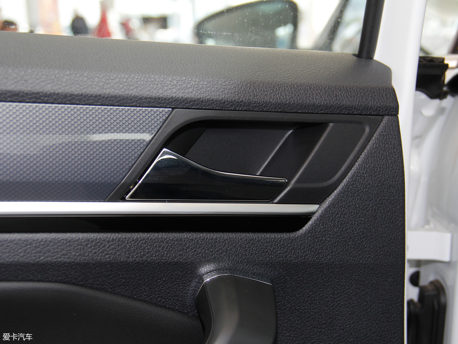 2018εI(lng) 230TSI քm