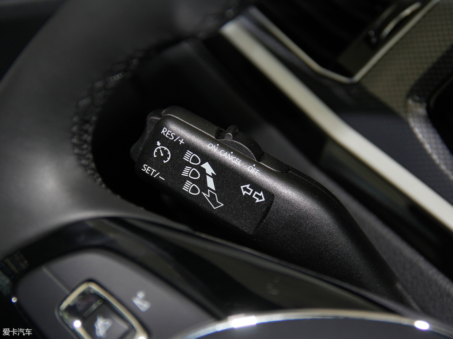 2018��ε�I 230TSI �ք����m��