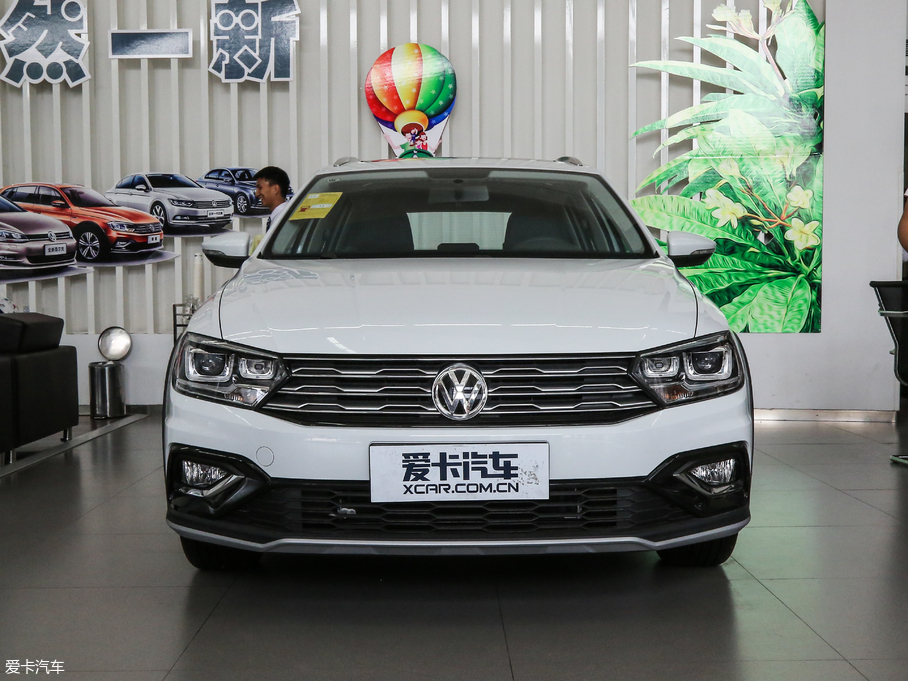 2018εI(lng) 230TSI DSGm