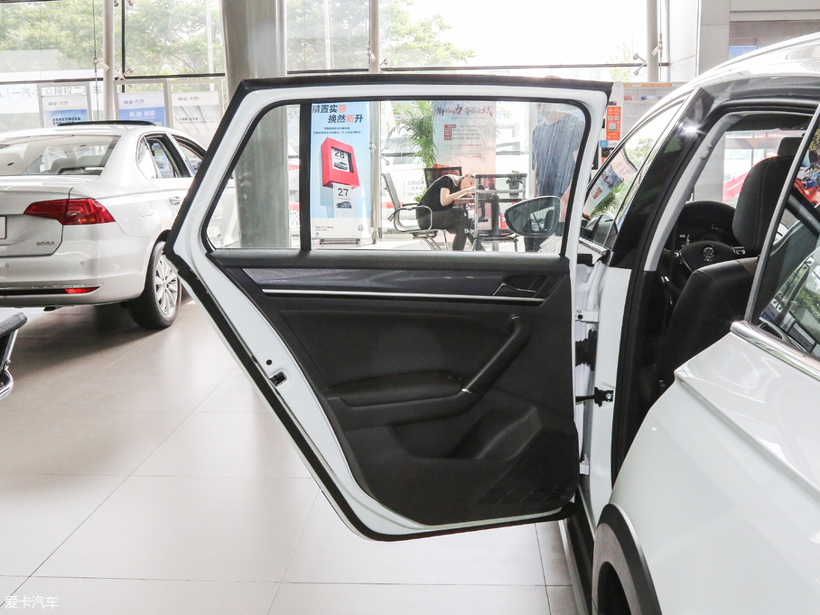 2018εI(lng) 230TSI DSGm