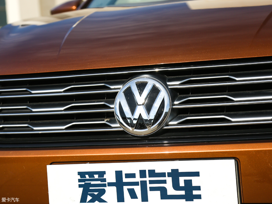 2018εI(lng) 230TSI DSGA