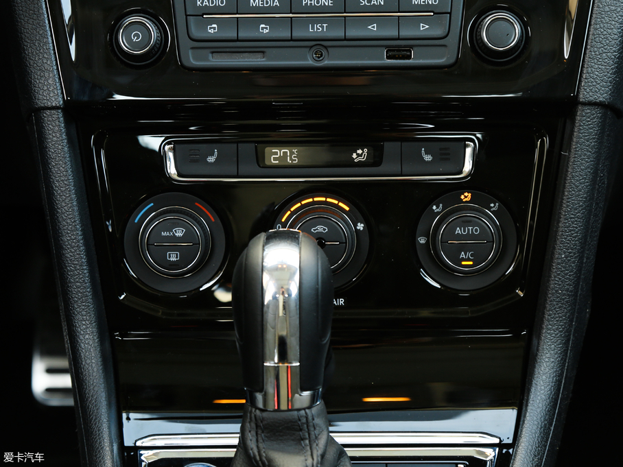 2018εI(lng) 230TSI DSGA