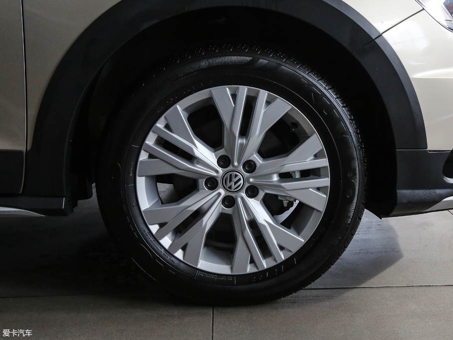 2018εI(lng) 1.5L Ԅ(dng)m