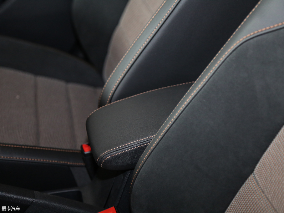 2018εI(lng) 1.5L Ԅm