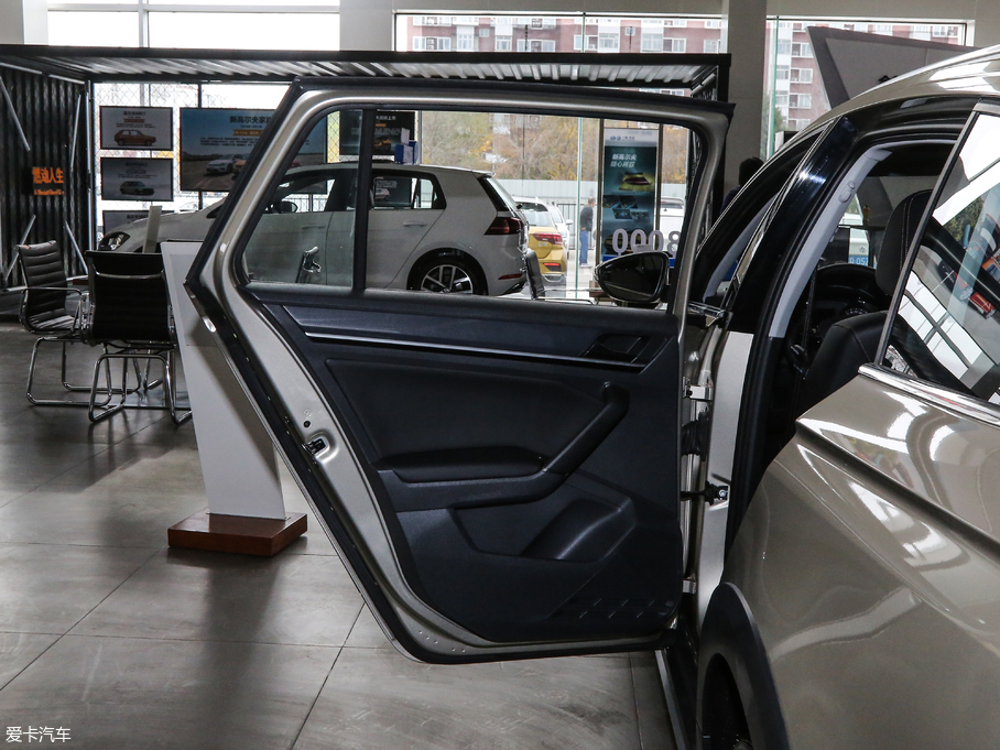 2018εI(lng) 1.5L Ԅ(dng)m