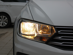 2018230TSI DSGA (x)(ji)^