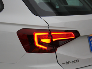 2018230TSI DSGA (x)(ji)^