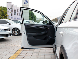 2018230TSI DSGA {λ܇T