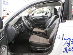 2018230TSI DSGm ǰſg