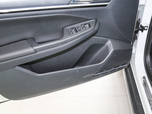 2018230TSI DSGm ǰTg