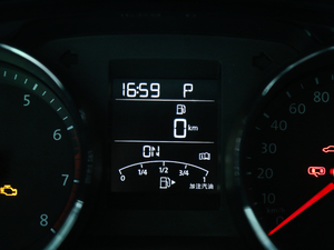 2018230TSI DSGm п؅^